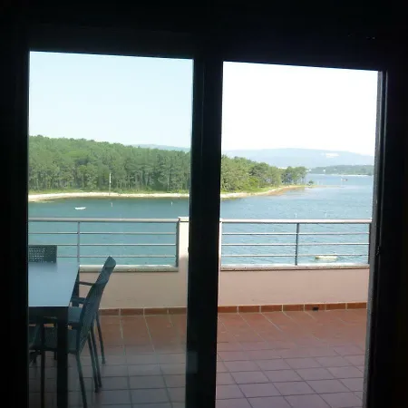 Apto. Con Terraza Y Vistas Al Mar * Vilagarcia de Arousa