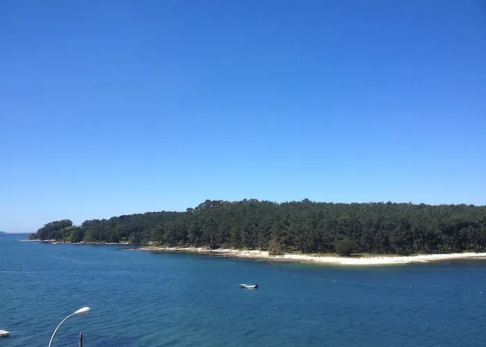 Apto. Con Terraza Y Vistas Al Mar